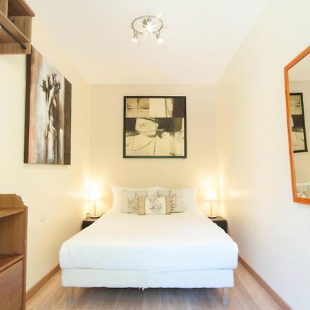 Elegant Apt W/2 Terraces/Mins To Beach & Shops Antibes Bagian luar foto