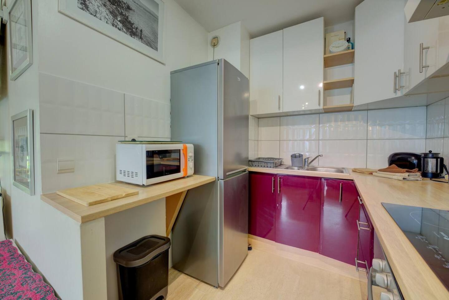 Elegant Apt W/2 Terraces/Mins To Beach & Shops Antibes Bagian luar foto